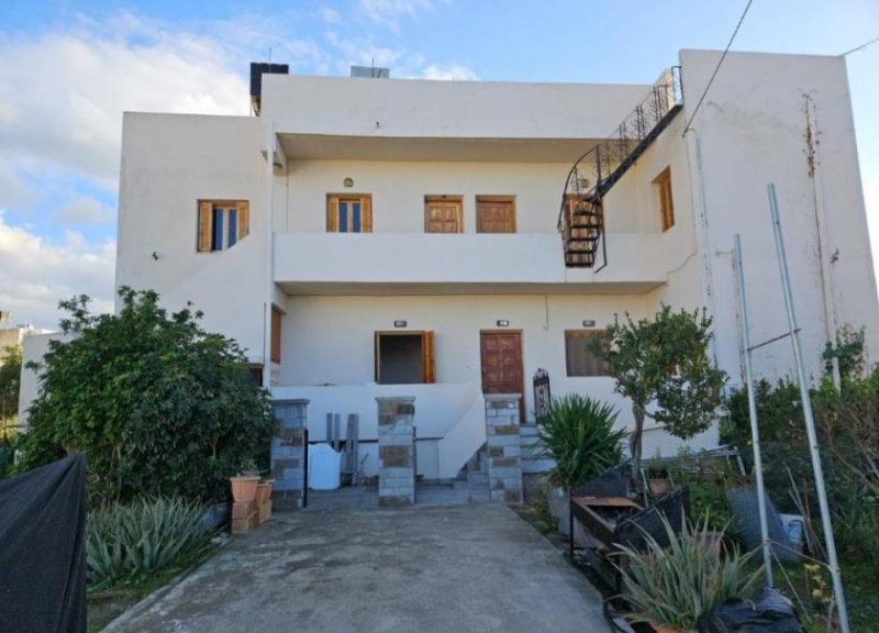 Sisi Kreta, Sisi: Haus mit 3 unabhängigen Apartments in der Nähe des Ortszentrums zu verkaufen Haus kaufen